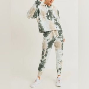 Mono B Women’s Tie Dye Jacquard Cropped Hoodie & Jogger Set Size M/L -Like New!